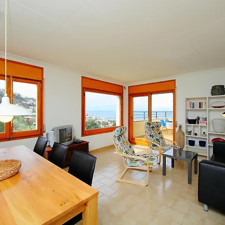 Alondras-2 By Interhome Daire Roses